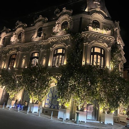 Kiwi Apart-Hotel 1Br Wi-Fi Free - Close To Old Town - Cozy Location - Shorter Or Longer Stay - R&M Boutique Bucureşti Ngoại thất bức ảnh